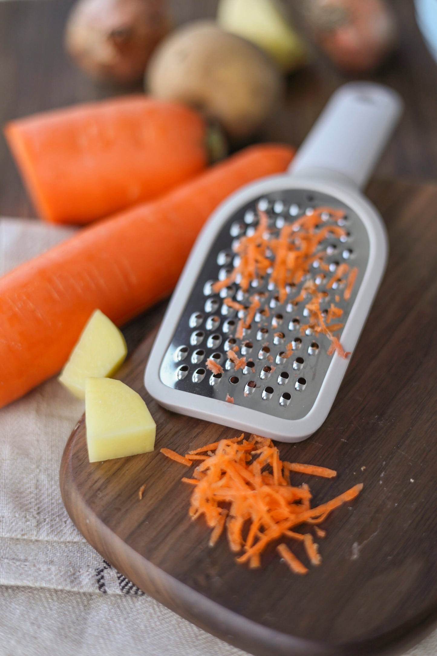Kitchen Inspire Medium Grater 502010