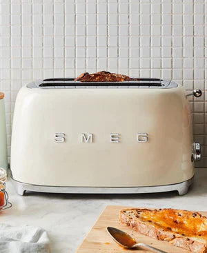 Smeg Toaster 4 Slice - Cream
