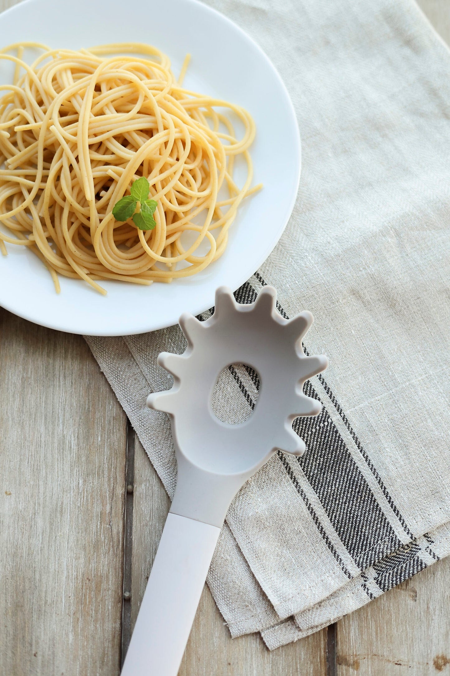 Kitchen Inspire Spaghetti Ladle 502003