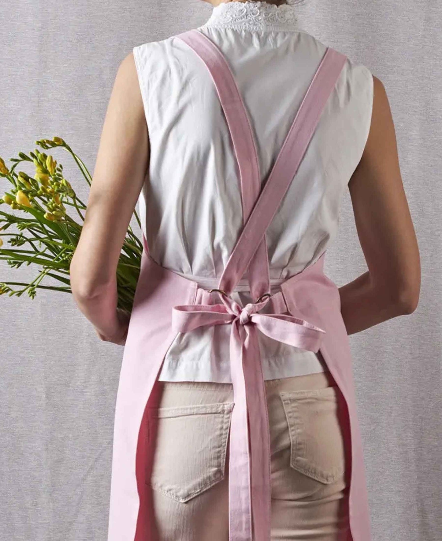 Smeg Apron - Pastel Pink